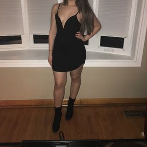 LITTLE BLACK DRESS